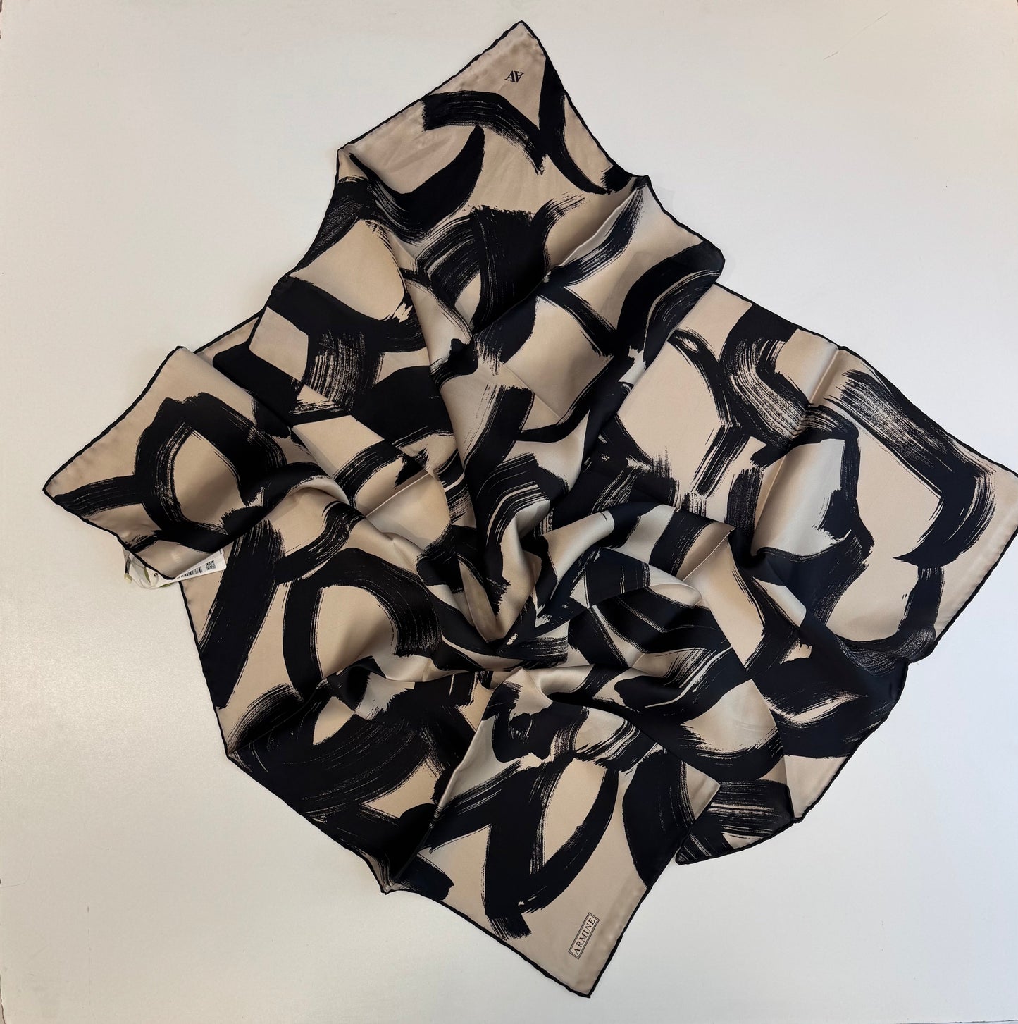 Armine %100 Sura İpek Eşarp
