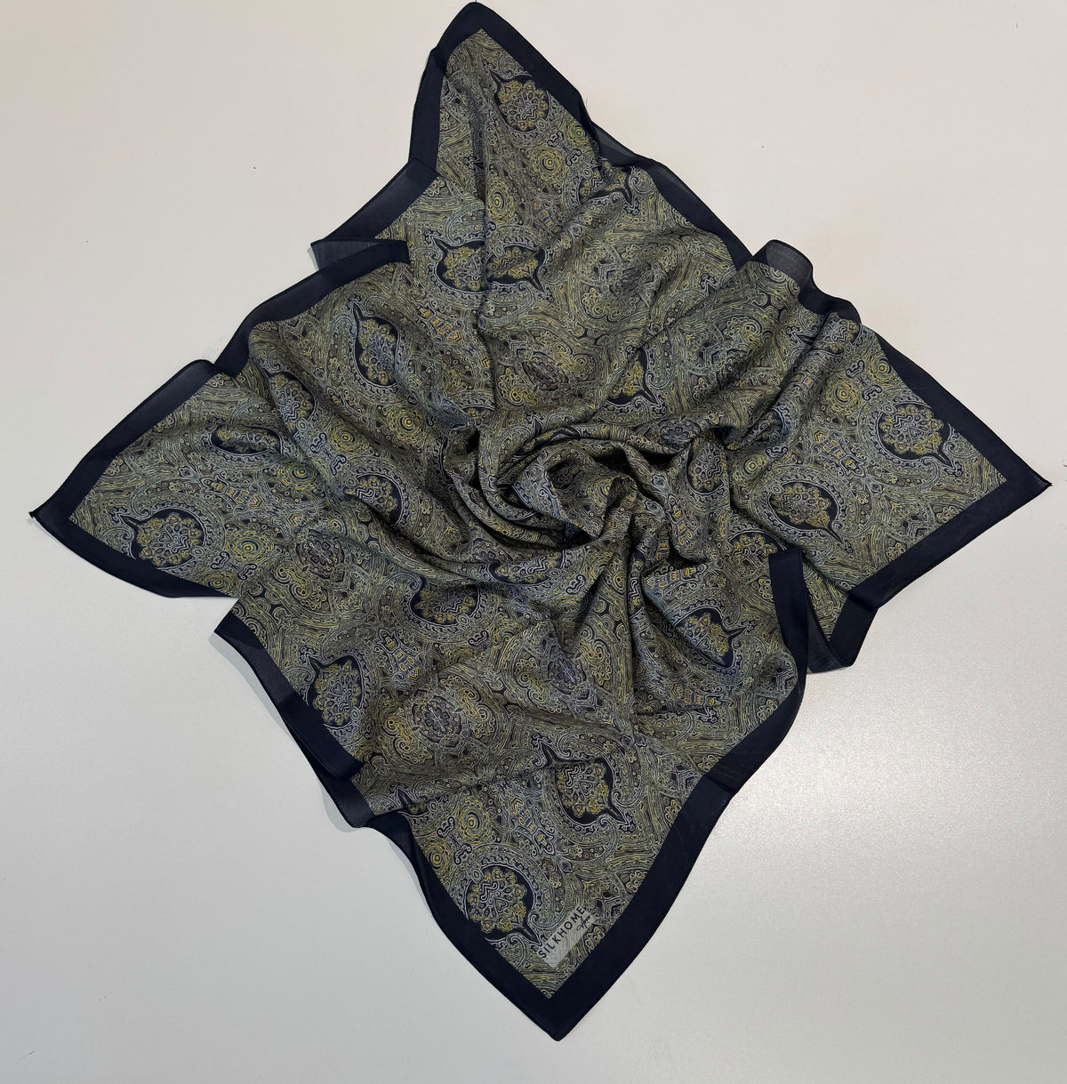 Silk Home Arve Paisley Desen Eşarp