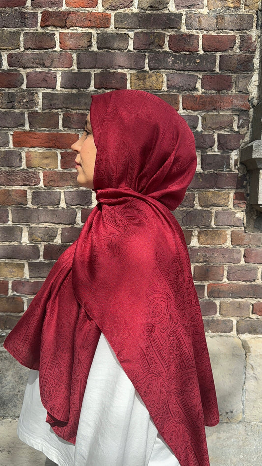 Ümmü Bora Scarf | Etnik Desenli Monogram Şal