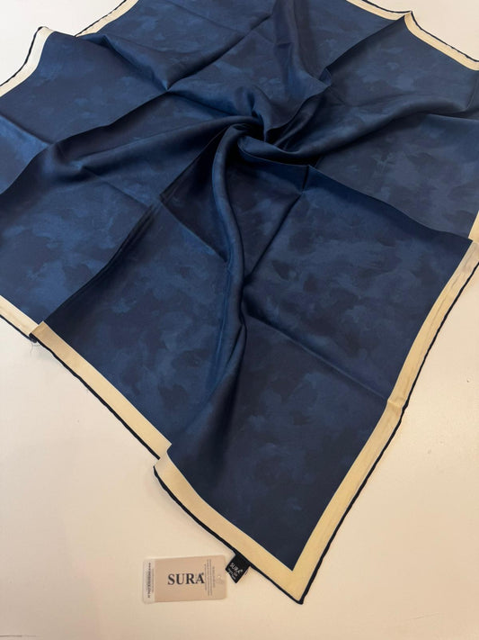 Sura Markasına Ait Yeni Sezon Bulut Desen İpek Eşarp 🤍