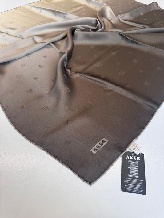 Aker Degrade Monogram Desenli Sura İpek Eşarp
