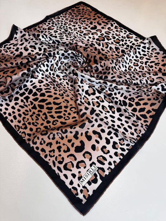 Mısırlı Leopar Desen Kristal Eşarp