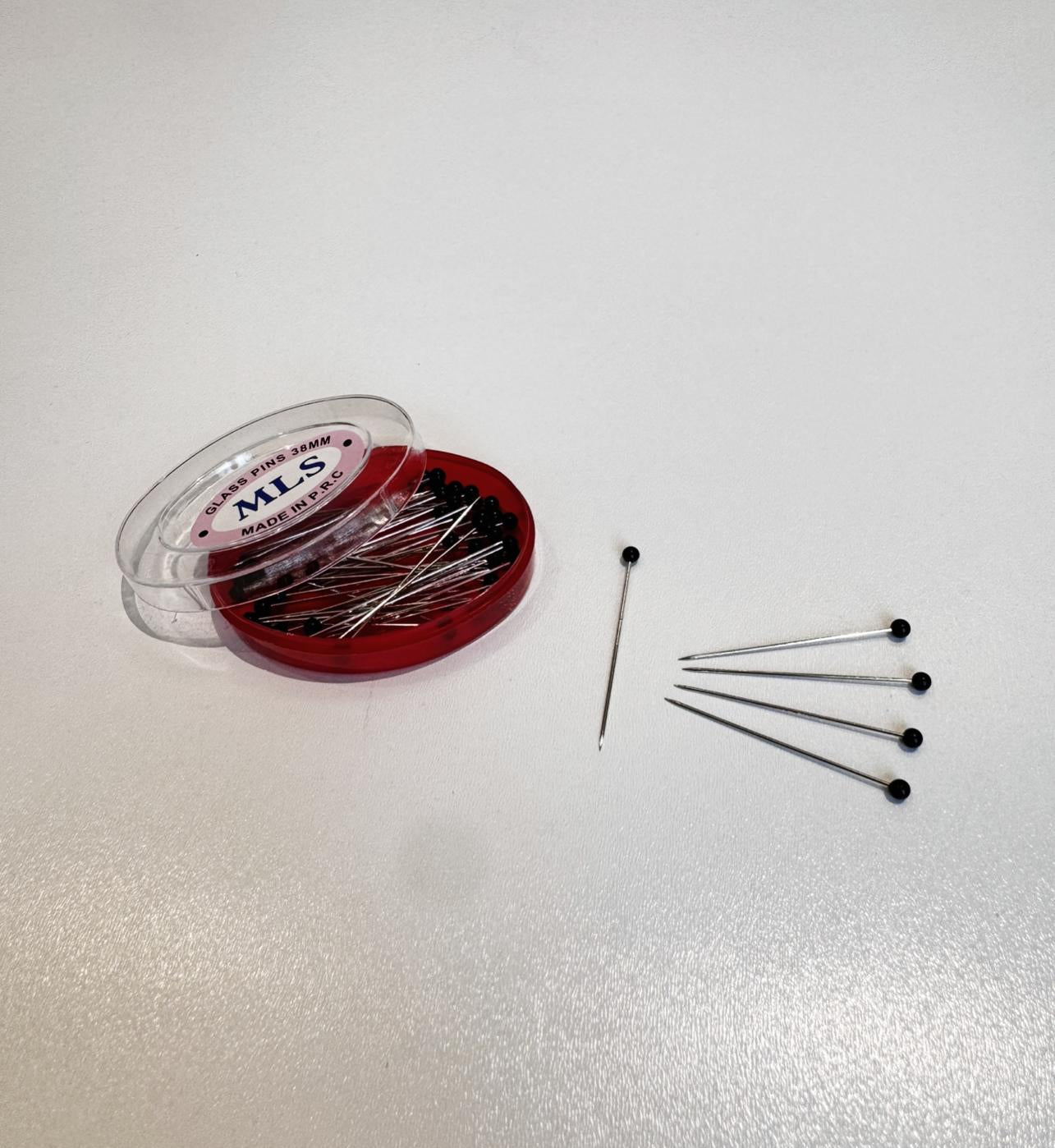 Büyük boy siyah plastik toplu iğne